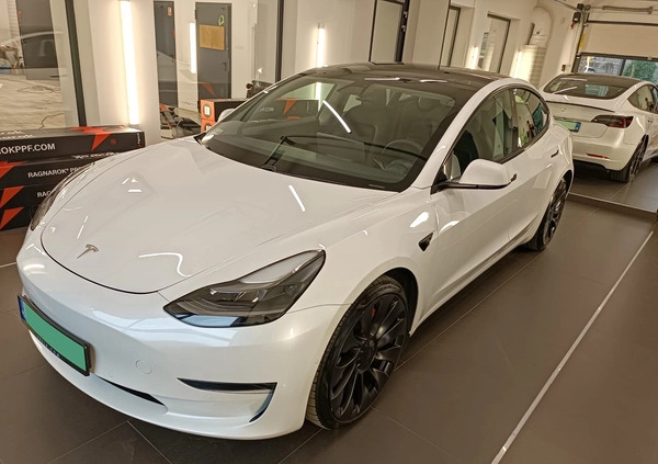 Tesla Model 3 cena 159900 przebieg: 96820, rok produkcji 2021 z Warszawa małe 191